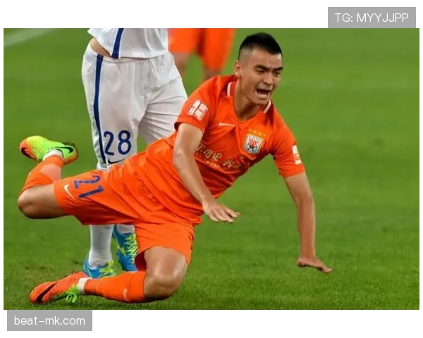 阿什拉夫伤情未明复出时间悬而未决,球队迎战关键期面临竞争力考验 阿什拉夫伤情未明复出时间悬而未决,球队迎战关键期面临竞争力考验