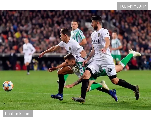 西甲黑马崛起！新星团队闪耀赛场，小俱乐部迎来历史性突破