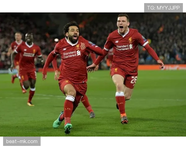 足球明星经典时刻回顾：传奇表现与高光瞬间